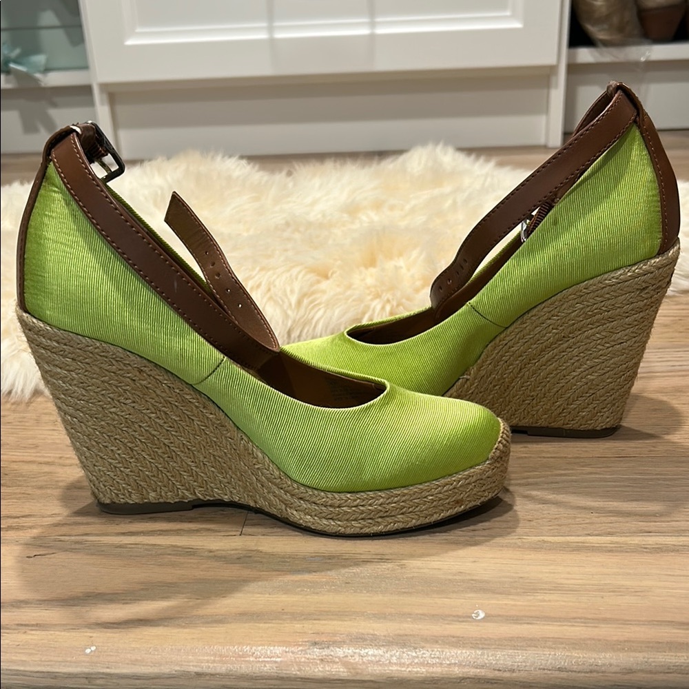 BCBG Green Wedge Espadrille Shoes
